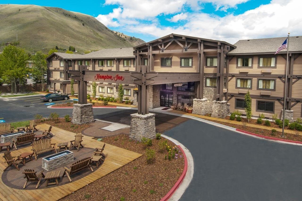 Hampton Inn Jackson-College Avenue Екстериор снимка